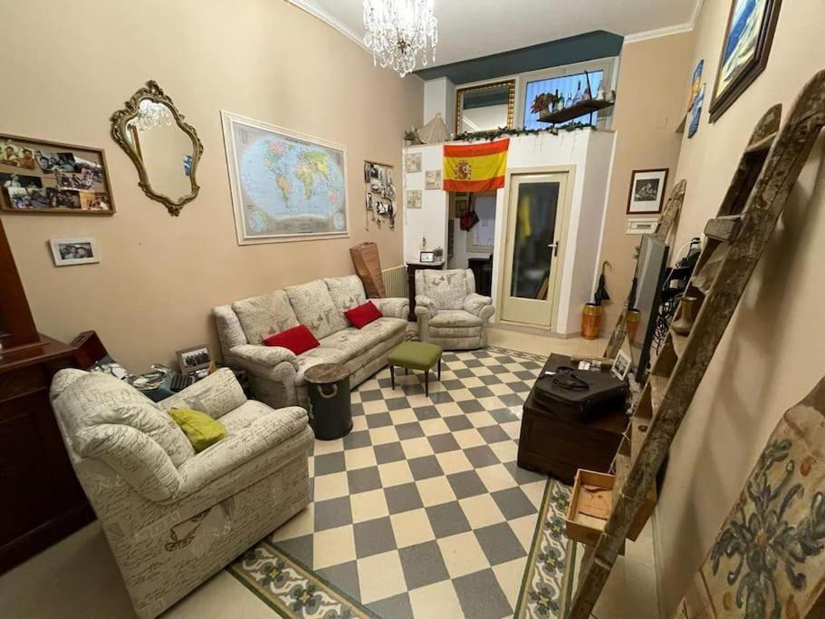 Devi Home Палермо Екстериор снимка